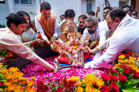 Maha bids farewell to Lord Ganesha, CM Fadnavis shares wishes at Girgaon Chowpatty Maha bids farewell to Lord Ganesha, CM Fadnavis shares wishes at Girgaon Chowpatty