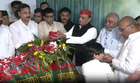 Political circles mourn Ram Govind Chaudhary’s death; Akhilesh Yadav pays tribute Political circles mourn Ram Govind Chaudhary’s death; Akhilesh Yadav pays tribute