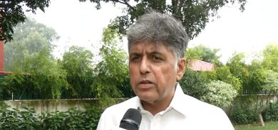 ‘Everyone knows Islamabad encourages terrorism’: Cong leader Tewari backs EAM Jaishankar’s response to Pak scribe