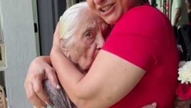 Archana Puran Singh receives a sweet surprise from her mother on her birthday Archana Puran Singh receives a sweet surprise from her mother on her birthday