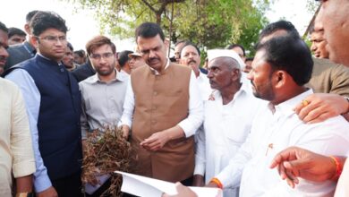 Farmers, agricultural labourers and workers at centre of drought relief efforts: CM Fadnavis