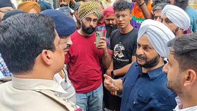 Delhi: PWD engineer, construction firm file police complaints against AAP Tilak Nagar MLA, supporters