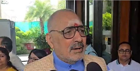 Rahul Gandhi blames EC, EVMs on losing elections: Giriraj Singh Rahul Gandhi blames EC, EVMs on losing elections: Giriraj Singh