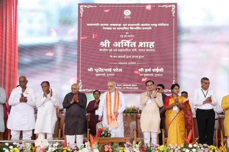 Kavach, automatic signalling commissioned on key Gujarat rail sections; Sabarmati-Sarkhej doubling begins Kavach, automatic signalling commissioned on key Gujarat rail sections; Sabarmati-Sarkhej doubling begins