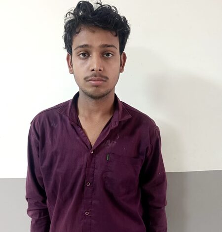 Man held for circulating counterfeit currency in Hyderabad Man held for circulating counterfeit currency in Hyderabad