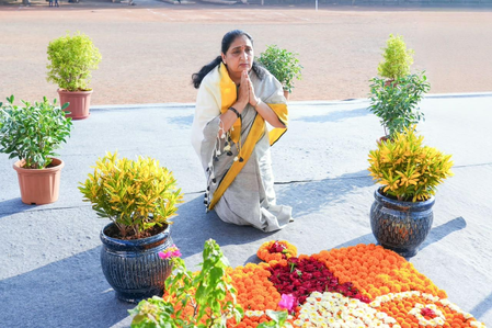 Eight months after Ajit Pawar’s death, Dy CM Sunetra pays emotional tribute at Baramati memorial Eight months after Ajit Pawar’s death, Dy CM Sunetra pays emotional tribute at Baramati memorial