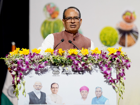 Prepare rabi season strategy based on water availability, not habit: Minister Prepare rabi season strategy based on water availability, not habit: Minister