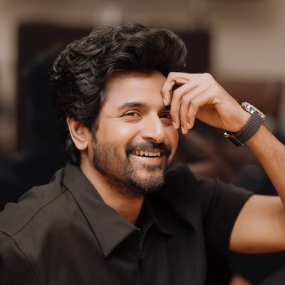 Sivakarthikeyan responds to Venkat Prabhu’s post on film being dropped; says “waiting to collaborate with you soon!” Sivakarthikeyan responds to Venkat Prabhu’s post on film being dropped; says “waiting to collaborate with you soon!”
