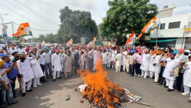 Congress workers stage protest in Punjab to demand resignation of CEC Gyanesh Kumar