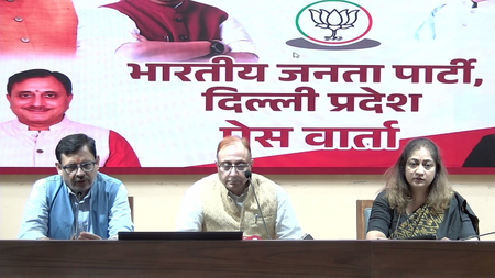 Delhi Mayor slams Congress, AAP for bid to ‘tarnish’ ECI image Delhi Mayor slams Congress, AAP for bid to ‘tarnish’ ECI image