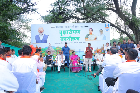 Delhi CM welcomes Vadnagar-to-Varanasi ‘Seva Sankalp Yatra’ Delhi CM welcomes Vadnagar-to-Varanasi ‘Seva Sankalp Yatra’