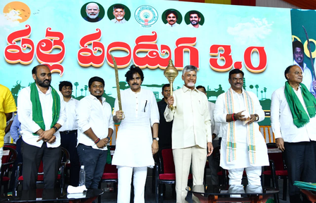 Andhra Pradesh CM warns against obstruction to development Andhra Pradesh CM warns against obstruction to development