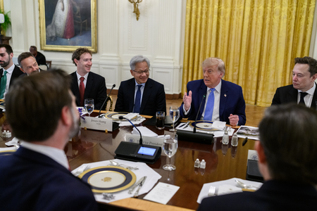 Trump pitches dividends from AI data centres Trump pitches dividends from AI data centres