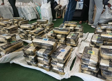 Iranian boat carrying drugs worth Rs 3,000 crore seized in Lakshadweep, five Pak nationals held (Ld) Iranian boat carrying drugs worth Rs 3,000 crore seized in Lakshadweep, five Pak nationals held (Ld)