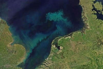 Canada puts C.2 billion behind oceans Canada puts C.2 billion behind oceans