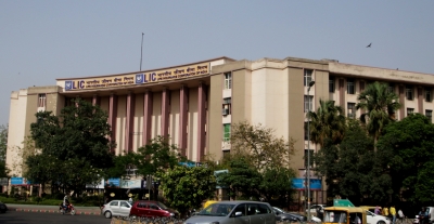 LIC MD Dinesh Pant’s request for voluntary retirement approved LIC MD Dinesh Pant’s request for voluntary retirement approved
