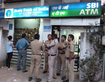 Burglars target two ATMs in Telangana’s Karimnagar, flee with lakhs Burglars target two ATMs in Telangana’s Karimnagar, flee with lakhs