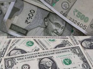 India’s current account deficit holds steady at 0.5 per cent of GDP in April-June quarter India’s current account deficit holds steady at 0.5 per cent of GDP in April-June quarter