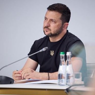 Ukraine says ready to observe ceasefire during negotiations Ukraine says ready to observe ceasefire during negotiations