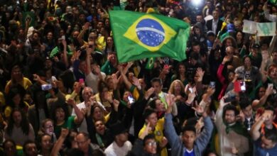 Brazil vote pushes investors to safety Brazil vote pushes investors to safety