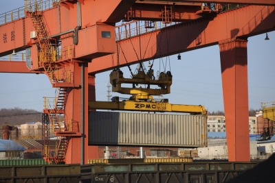 Chinese workers continue to protest in Russia over unpaid wages: Report Chinese workers continue to protest in Russia over unpaid wages: Report