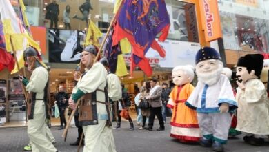 S. Korea’s tourism balance swings to deficit after 4 months of surplus S. Korea’s tourism balance swings to deficit after 4 months of surplus