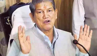 ‘Don’t want to weaken party’s struggle’: Harish Rawat quits Cong posts after cash, gold recovered from aide