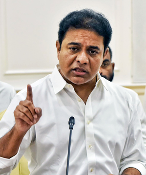 KTR sends legal notice over false news about passport seizure