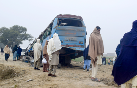 Pakistan: Five killed, 27 injured after bus plunges into drain in Punjab province Pakistan: Five killed, 27 injured after bus plunges into drain in Punjab province