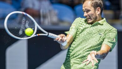Shanghai Masters: Medvedev defeats Tsitsipas to reach quarterfinals Shanghai Masters: Medvedev defeats Tsitsipas to reach quarterfinals