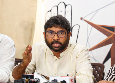 Two FIRs in 24 hours: Gujarat Congress MLA Jignesh Mevani calls them ‘medals’ (Lead) Two FIRs in 24 hours: Gujarat Congress MLA Jignesh Mevani calls them ‘medals’ (Lead)