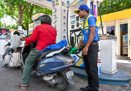 Crude oil prices surge after strike on Saudi refinery Crude oil prices surge after strike on Saudi refinery