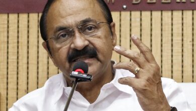 Kerala CM Satheesan condemns detention of Pinarayi Vijayan in Delhi