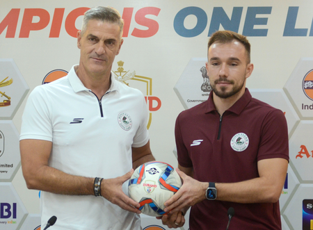 ISL 2026-27: Coach Dilmperis demands aggressive game as Mohun Bagan open campaign