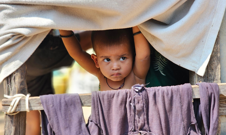 J&K: Admin demolishes ‘illegal huts’ occupied by Rohingya immigrants J&K: Admin demolishes ‘illegal huts’ occupied by Rohingya immigrants
