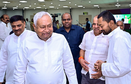 Ashok Choudhary hits back at Sonia Gandhi over remarks on Nitish Kumar; says he is ‘Vikas Purush’ Ashok Choudhary hits back at Sonia Gandhi over remarks on Nitish Kumar; says he is ‘Vikas Purush’