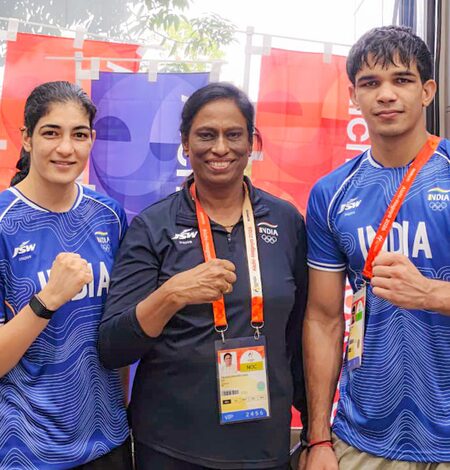 Asian Games: Parveen Hooda beats Nien-chin Che to secure India’s second boxing gold Asian Games: Parveen Hooda beats Nien-chin Che to secure India’s second boxing gold
