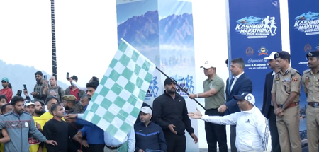 ‘Run for Unity’ marathon flagged off in Srinagar, ADGP stresses youth engagement, anti-drug campaign ‘Run for Unity’ marathon flagged off in Srinagar, ADGP stresses youth engagement, anti-drug campaign
