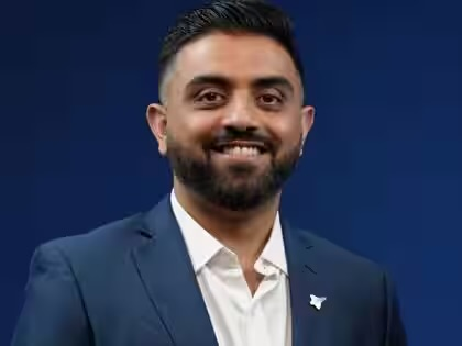World is proud of you: Foreign envoys hail Capt Smit Machchhar’s ‘extraordinary courage’ World is proud of you: Foreign envoys hail Capt Smit Machchhar’s ‘extraordinary courage’