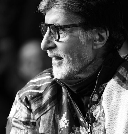 Amitabh Bachchan recalls Usha Uthup’s Park Street moments, revisits Kolkata days Amitabh Bachchan recalls Usha Uthup’s Park Street moments, revisits Kolkata days