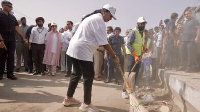 CM Rekha Gupta joins cleanliness drive under ‘Seva Mera Yogdan’ campaign; stresses accountability for cleaner Delhi