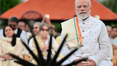CMs congratulate PM Modi on 25 years of leadership, say he has been devoted to Mother India CMs congratulate PM Modi on 25 years of leadership, say he has been devoted to Mother India