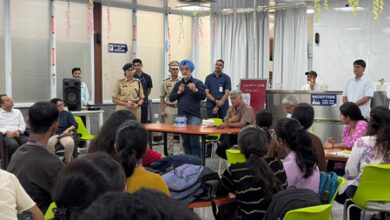 Delhi L-G TS Sandhu discusses women safety issues with AIIMS students