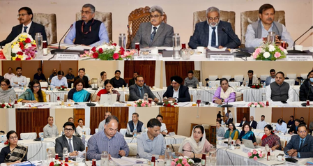 J&K: Chief Secy reviews development projects with MHA official J&K: Chief Secy reviews development projects with MHA official