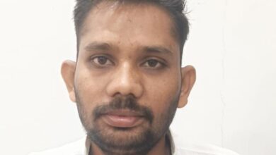 Gujarat: Cop, advocate among four caught in bribery case Gujarat: Cop, advocate among four caught in bribery case