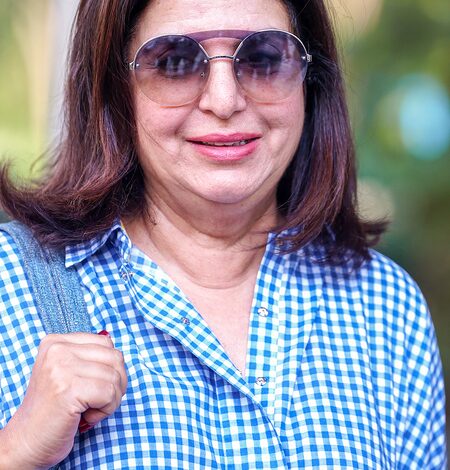 Farah Khan faces flak for refusing to apply ‘tika’ at event Farah Khan faces flak for refusing to apply ‘tika’ at event