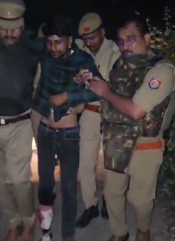 Goat theft gang member arrested after police encounter in UP’s Azamgarh Goat theft gang member arrested after police encounter in UP’s Azamgarh