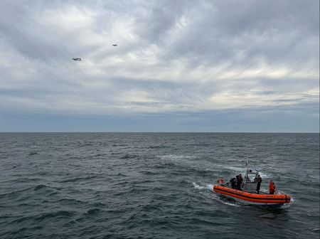 Medical plane crashes off US coast; search on for 6 onboard Medical plane crashes off US coast; search on for 6 onboard