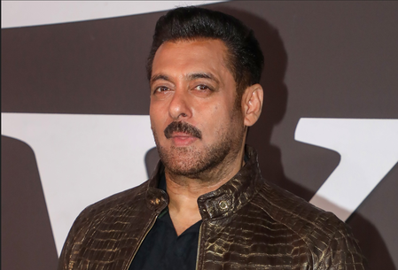 Salman Khan compares his TV journey with Amitabh Bachchan’s as he recalls his ‘Dus Ka Dum’ days