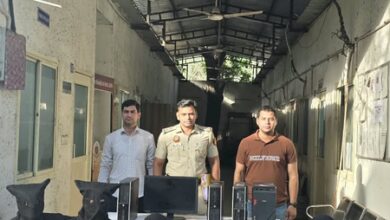 Delhi Police bust two fake job placement call centres near Shadipur metro station; 11 held